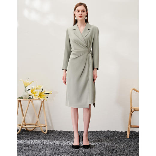 EITIE爱特爱春季新款气质时尚西装翻领收腰系带连衣裙6907615 商品图3