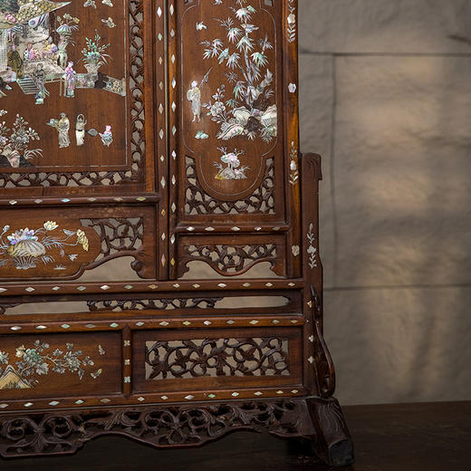 清 红木镶螺钿人物故事三扇座屏 商品图3