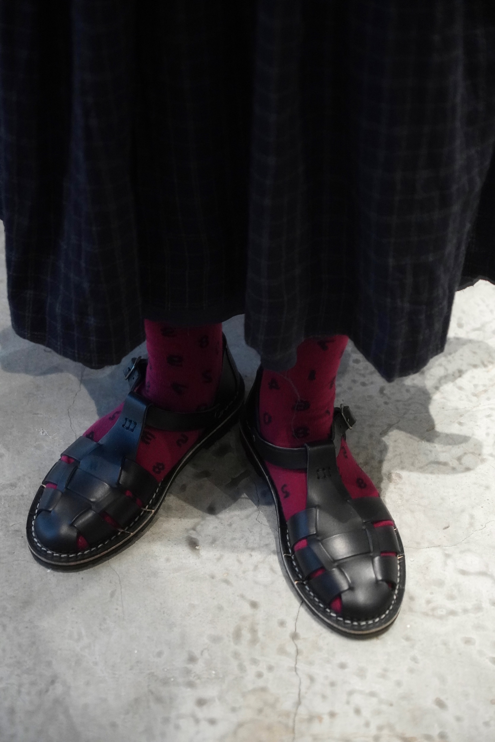 Steve mono牛皮手工鞋