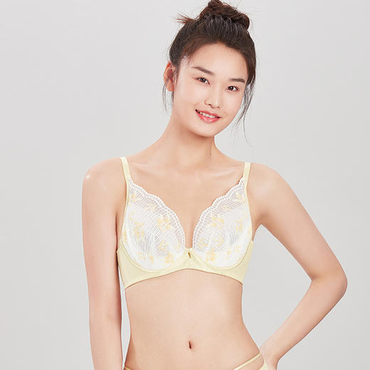 都市丽人自然舒适常规内衣C杯超薄3/4杯蕾丝文胸二排软钢圈LB32A8 商品图0