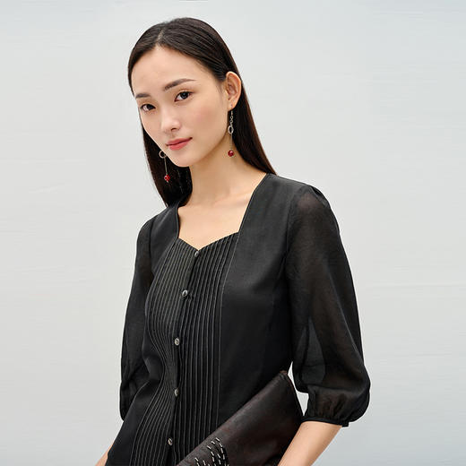 TANGY Collection/天意精品2023春季女士茛绸衬衣 商品图3