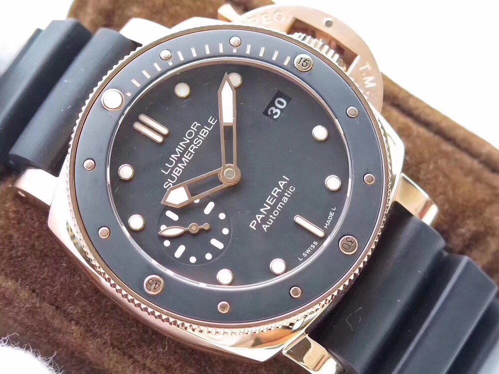 xf沛纳海684pam00684霍建华代言专为中国男士设计的尺寸42mm中规大小