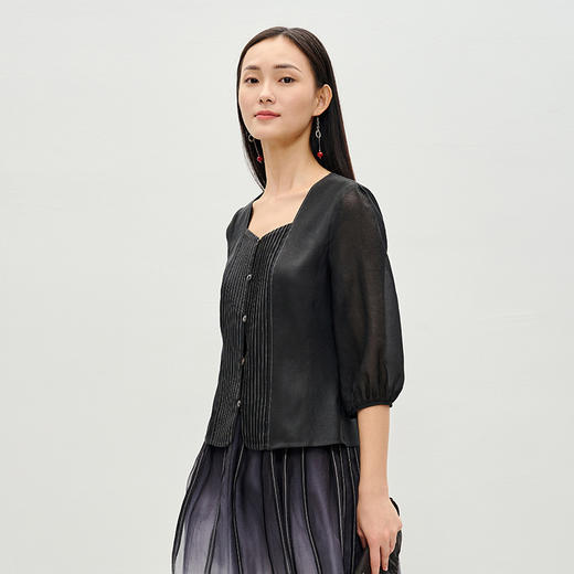 TANGY Collection/天意精品2023春季女士茛绸衬衣 商品图1