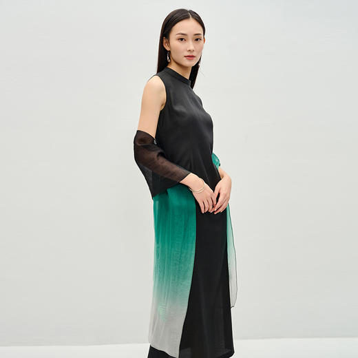 TANGY Collection/天意精品2023春季吊染披肩 商品图2