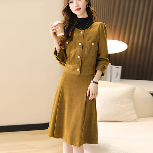 小香风套装感名媛气质修身显瘦短款外套+半身裙2件套HR-WX23029 商品图1