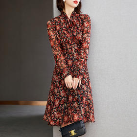 QL 123-2601连衣裙中长款显瘦碎花时尚减龄气质裙