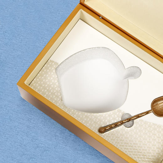 国粹小单【白毫银针•黄色】145元一套 /一件10套/单瓷+茶勺约装半斤 商品图7