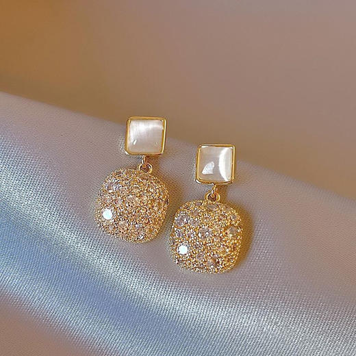 JU-A3826韩国百搭方形猫眼石耳钉新款潮锆石微镶感耳环女耳饰品 商品图2