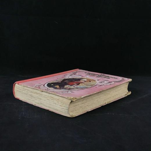 约20世纪早期 男孩故事书 数十幅插图（含多幅彩色） 布脊精装18开 商品图1