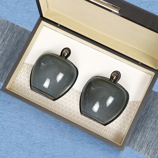 国粹小双【毛尖•灰色】155元一套 /一件12套/双小瓷约装3-4两 商品图3