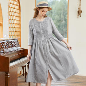 Famecoco范可儿细条纹打揽七分袖连衣裙圆领温柔气质长裙FAB1FA015