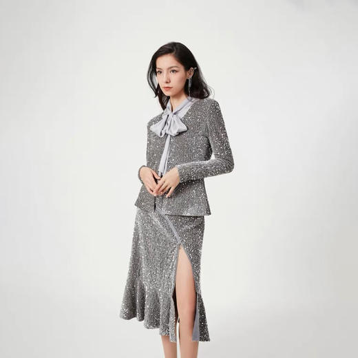 银色丝绒亮片修身针织开衫 商品图2