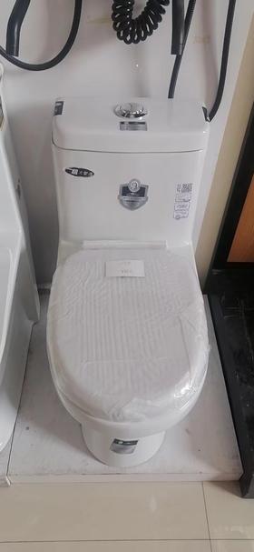 逸翔 坐便器 806 虹吸