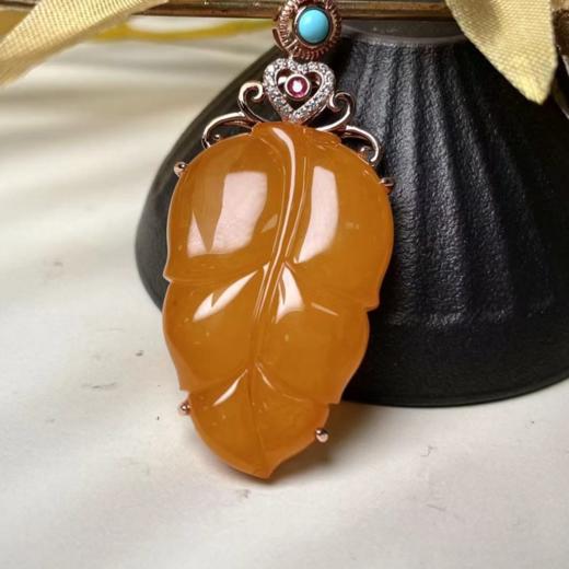 S925蜜蜡吊坠-爱心镂空叶子 商品图0