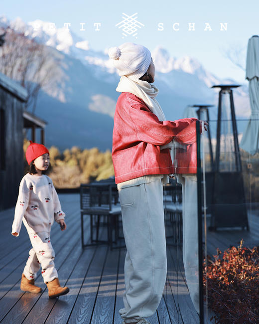 PETIT SCHAN小闪 CLO#180 rose 赤红色牛仔翻领外套/双开衩红色牛仔高腰半裙 商品图2