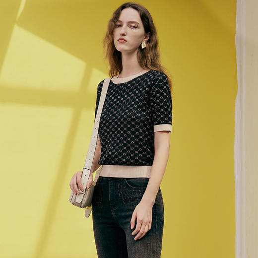 EITIE爱特爱春季新品时尚拼接色显瘦气质女针织衫7301007 商品图4