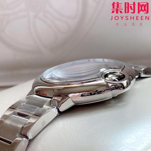 卡地亚V6蓝气球系列 冰蓝面33mm 女士腕表
机芯：瑞士进口石英机芯 原装开模 商品图5