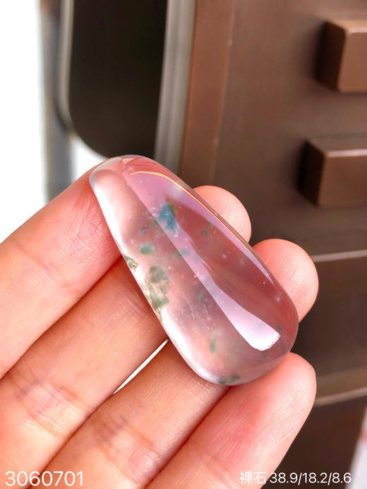 3060701，玻璃飘花福瓜裸石。具体价格微信咨询 商品图2