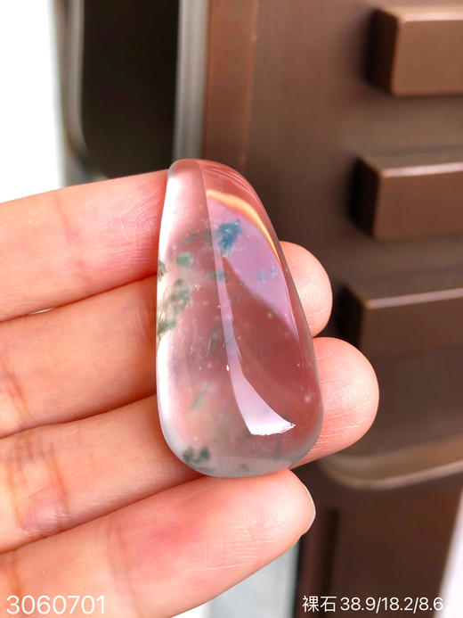3060701，玻璃飘花福瓜裸石。具体价格微信咨询 商品图8