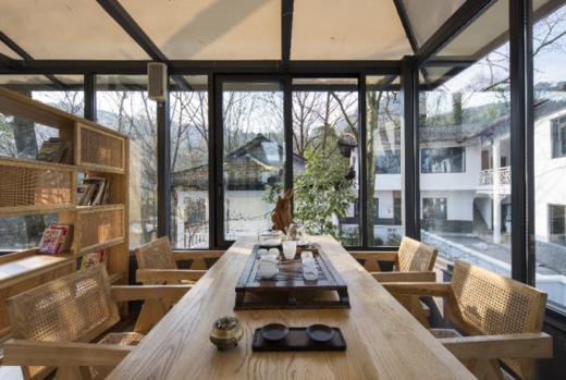 【青城山尊铂森林温泉酒店】499抢1657元森居房1间1晚+2大1小早餐+温泉+汤锅+双人下午茶！ 商品图11