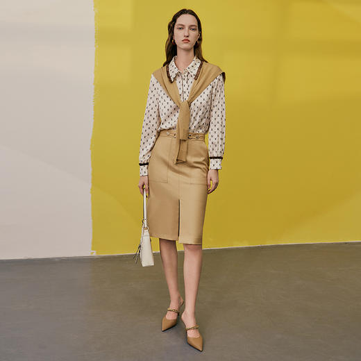 EITIE爱特爱春款时尚气质显瘦百搭包臀半身裙7306006 商品图1