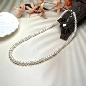 珍珠项链-白色扁珠