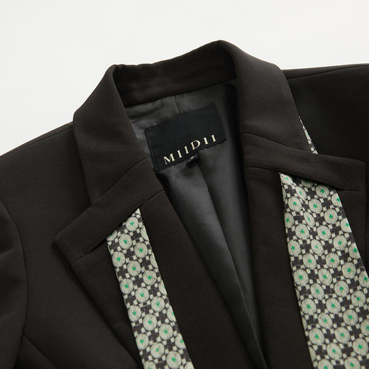 谜底西装外套女士2023春季新款黑色通勤时尚西服短外套231MW0045 商品图3