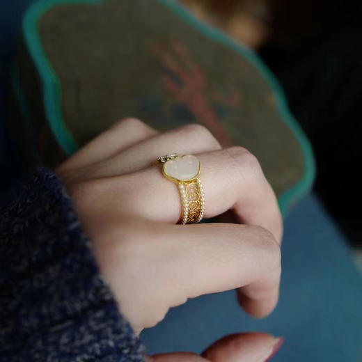 龢盒原创 如意绵长 宫廷珍珠镶白玉开口戒 戒指 商品图5