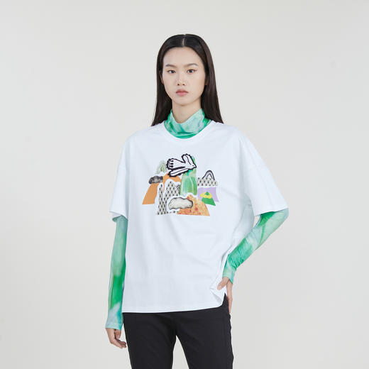 谜底2023春季新款主题图案印花绣花休闲圆领短袖T恤女231MT0046 商品图3