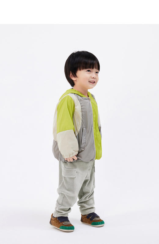 JNBY   23年春款   异色拼接轻薄夹克  YN1613700 商品图6