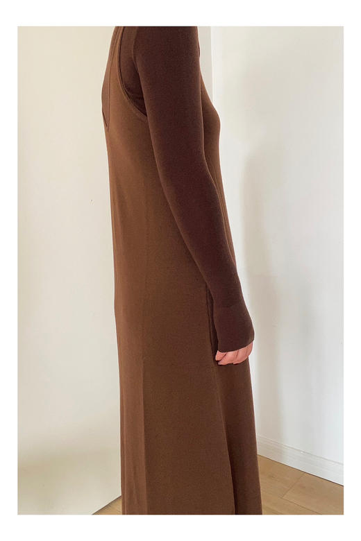 LECRESCENDO | 羊毛吊带裙 [ 巧克力 ] 商品图4