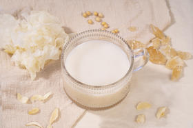 雪梨银耳百合饮