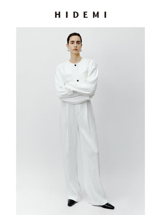HIDEMI 极简褶皱垂顺感纽扣口袋外套/长裤套装  黑色/白色 商品图4