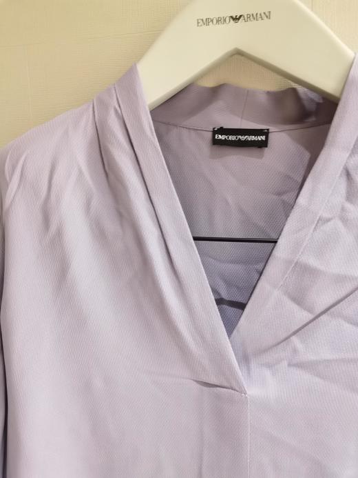 E ARMANI 女衬衫  4NC13T-800 .11%SILK (MULBERRY) 89%ACETATE 商品图2