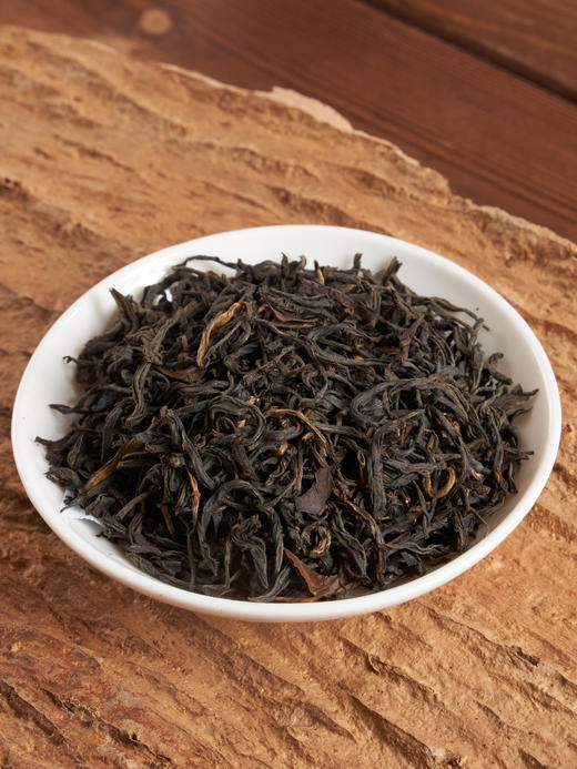 华祥苑·武夷山红茶正山小种250g礼盒 商品图3