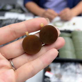 18K和田玉吊坠-糖料圆牌23#