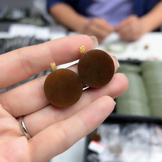 18K和田玉吊坠-糖料圆牌23# 商品图0