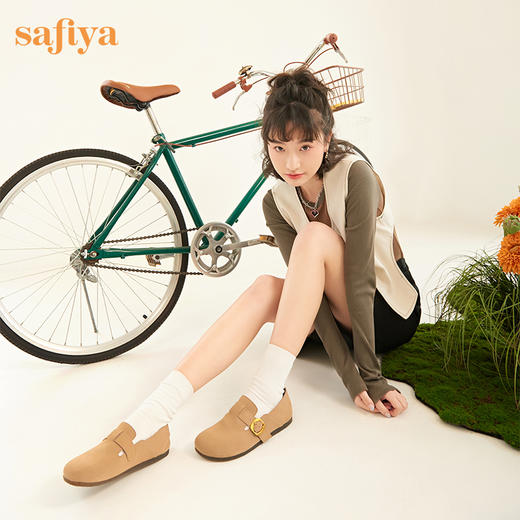 【一件279】Safiya/索菲娅 新潮2023年春季新款复古一脚蹬两穿软底勃肯鞋 SF31112145 商品图0