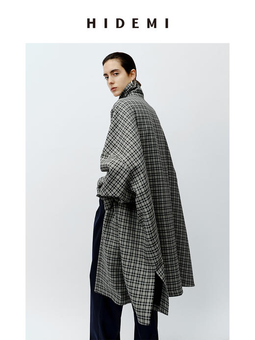 HIDEMI 格纹大廓形伞状廓形极简套装 风衣/中短裤 商品图11