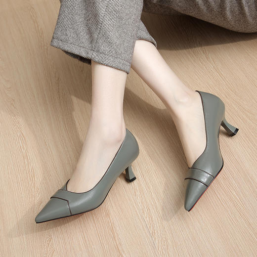 优雅百搭，舒适柔软尖头真皮高跟小皮鞋GLS534 商品图7