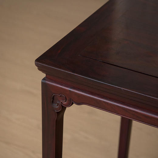 红木束腰卷球足带托泥云纹方香几（一对） 商品图1