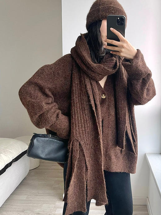 322工房毛绒造型单品羊驼毛开叉针织围巾2022冬款加长保暖大披肩 商品图3