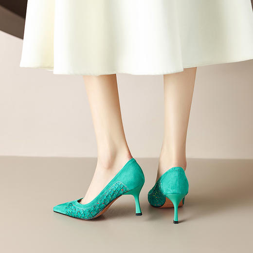 时尚优雅，鱼皮+羊猄皮尖头高跟鞋ZF3380 商品图7