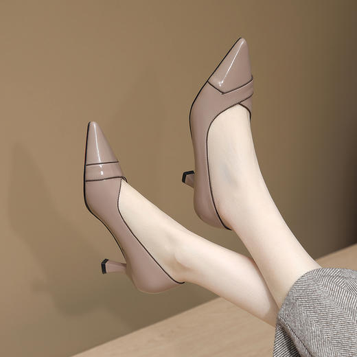 优雅百搭，舒适柔软尖头真皮高跟小皮鞋GLS534 商品图4