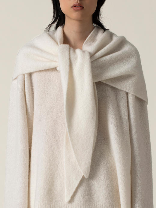 322工房羊绒新触觉圈圈纱大三角围巾2022新款针织保暖披肩女A965 商品图3