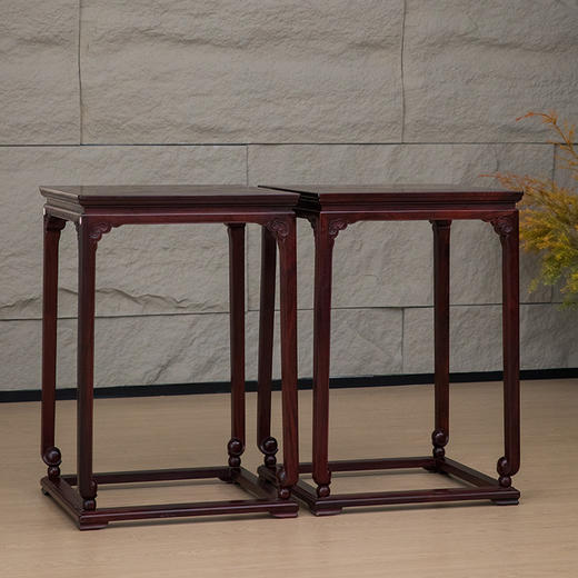 红木束腰卷球足带托泥云纹方香几（一对） 商品图4