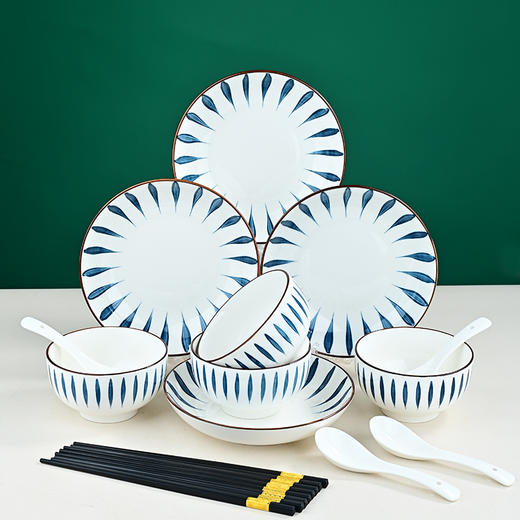 喵梦 千叶草流星雨16件套餐具组合碗碟套装 商品图0