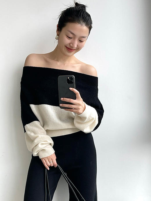 322工房柔焦氛围拉毛丝羊绒一字肩套头衫2022冬时髦露肩针织A997 商品图0