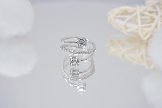 「清冽」钻石白金戒指 商品图2