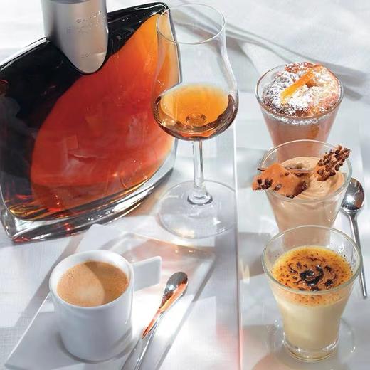 卡慕(CAMUS) 经典特醇 干邑白兰地 40度 700ml 洋酒礼盒 法国进口洋酒 商品图2